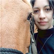 Profesora de apoyo de español biología, artística y ética para el desarrollo emocional y habilidades de los niños